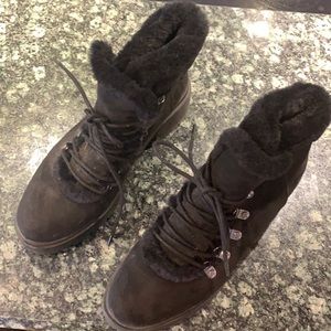 NWOT Never Worn Black Boots